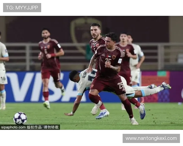 蹇韬8次扑救力保城池 三次扑出对手禁区射门展现神勇表现